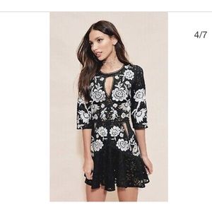 For love and lemons Mallorca dress